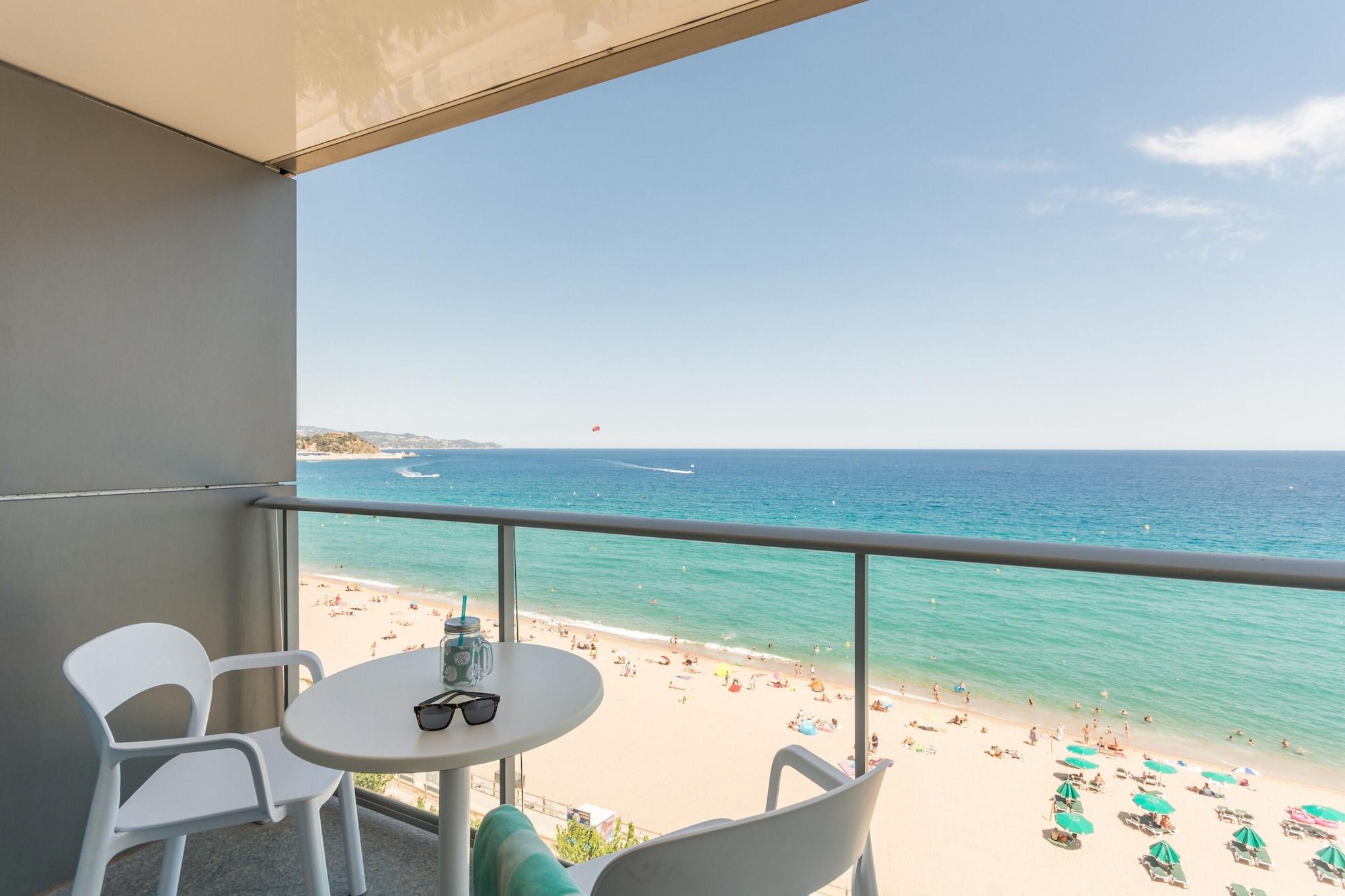 Pierre&Vacances Blanes Playa Exterior foto