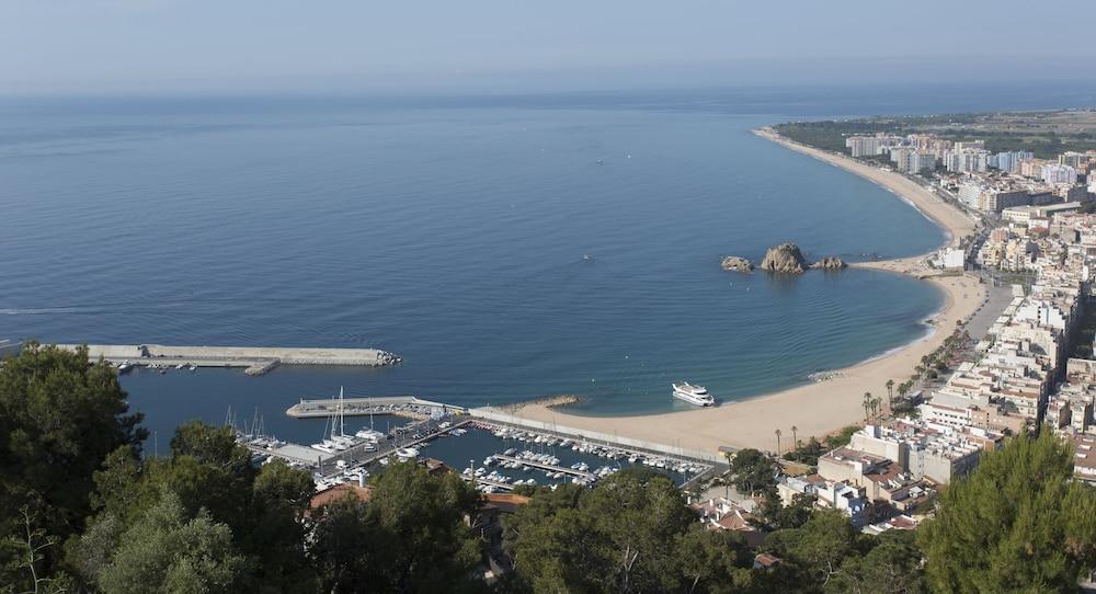 Pierre&Vacances Blanes Playa Exterior foto